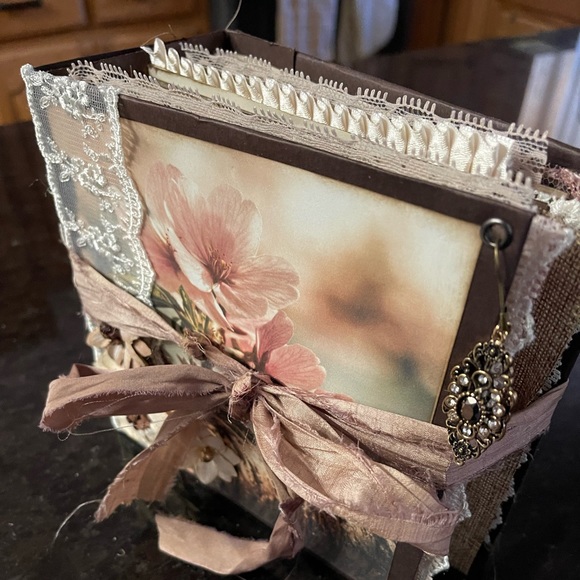 SOLD Junk journal SOLD - Picture 2 of 14